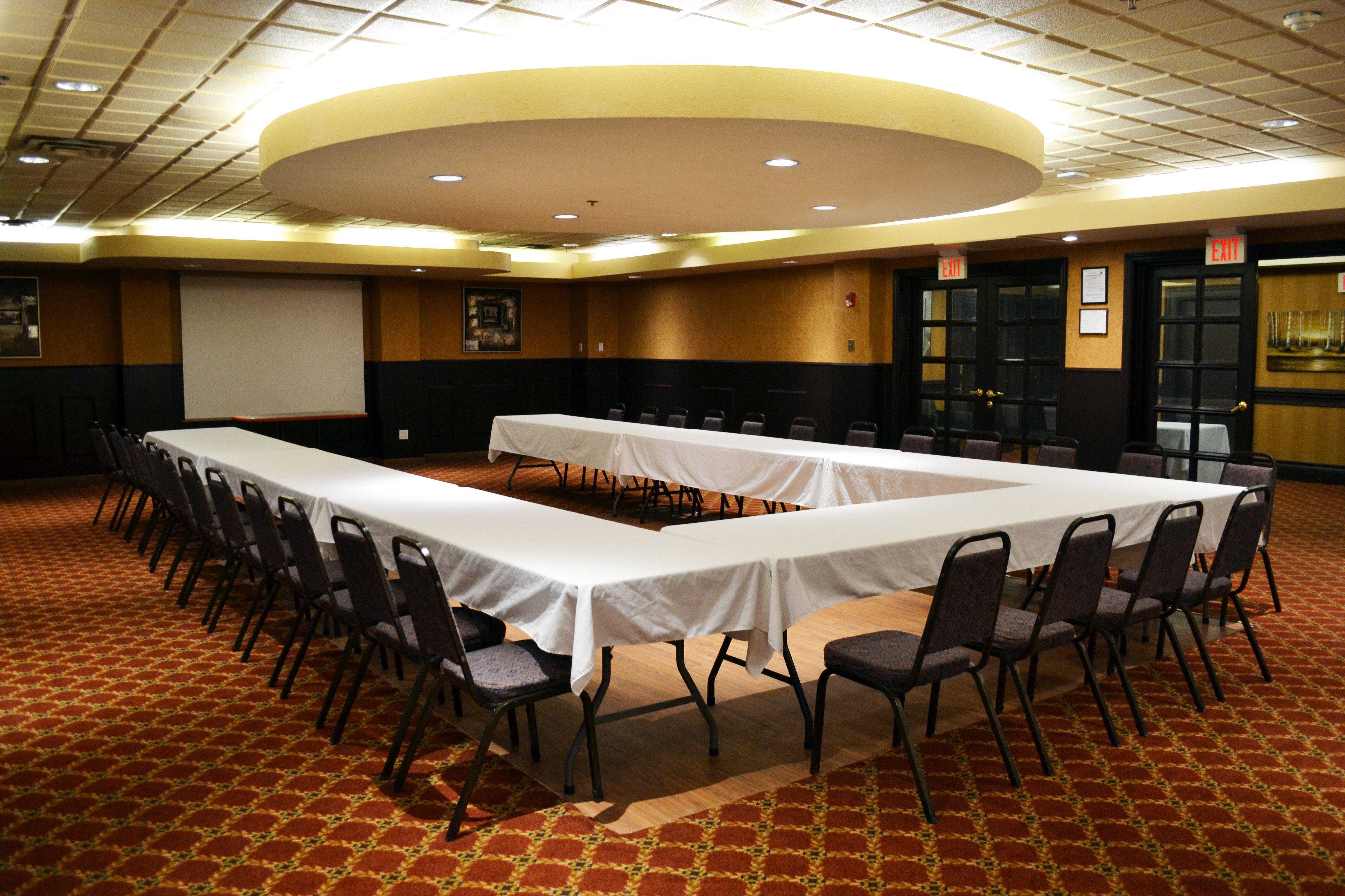 Holiday Inn Hinton By Ihg Zewnętrze zdjęcie